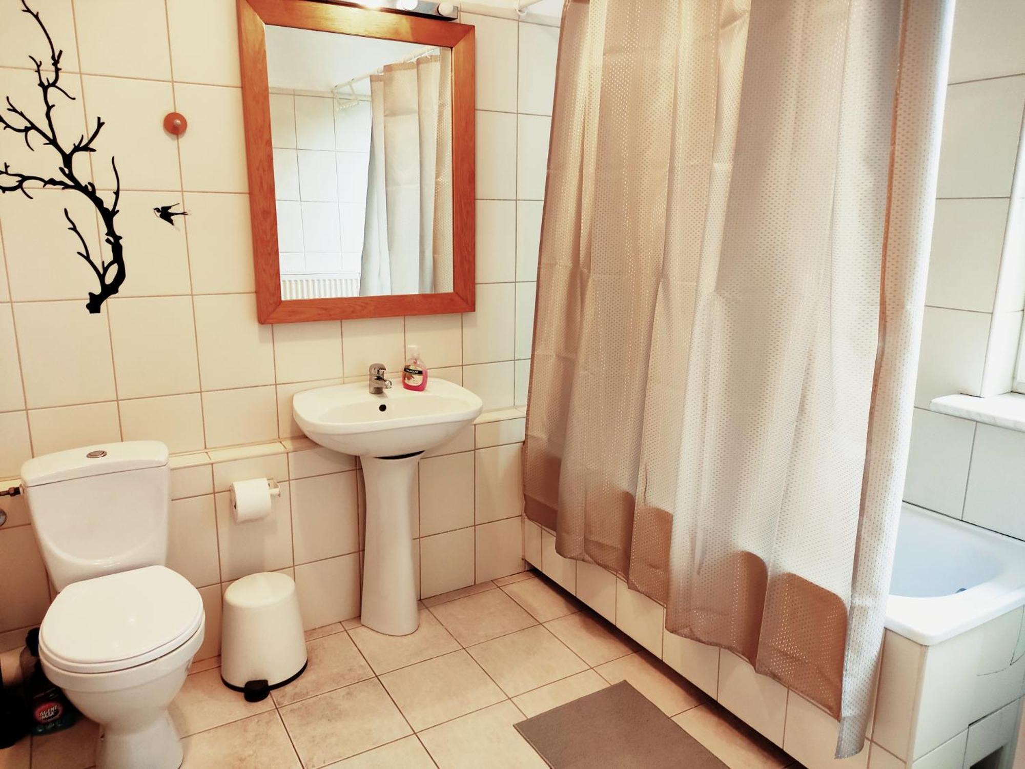 Green Kabaty Apartment 2 ワルシャワ エクステリア 写真