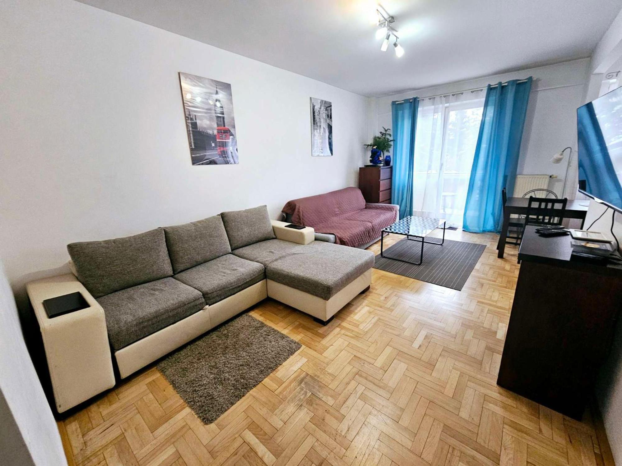 Green Kabaty Apartment 2 ワルシャワ エクステリア 写真